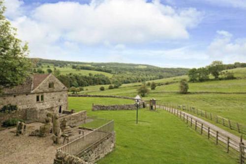 Harthill Barn