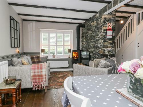 Coach House 1 - Pullwood Bay