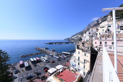 Amalfitano Apartments