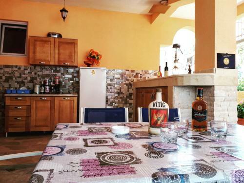 Apartments Vitic