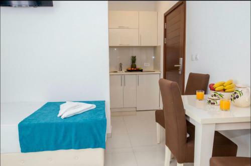 Apartmani Nela Sutomore
