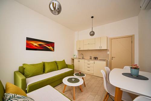 Mariner Apartments
