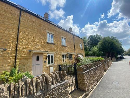 Bluebell Cottage
