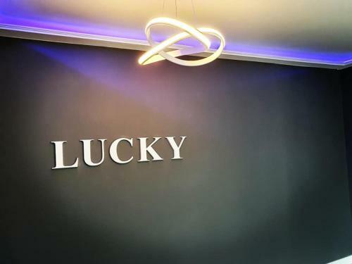 Hotel Lucky Apartments