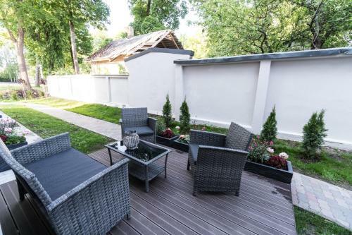 Tamara Suites & Apartments