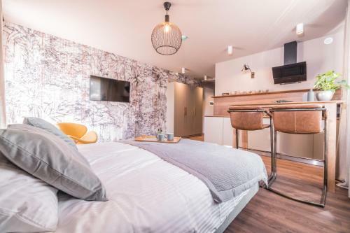 Tamara Suites & Apartments