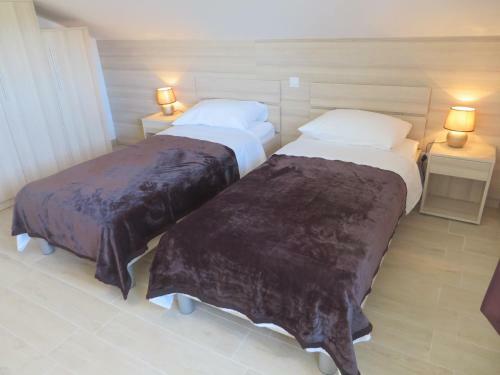 Luka Apartments