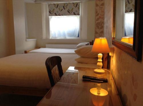 Hostal The Trouville