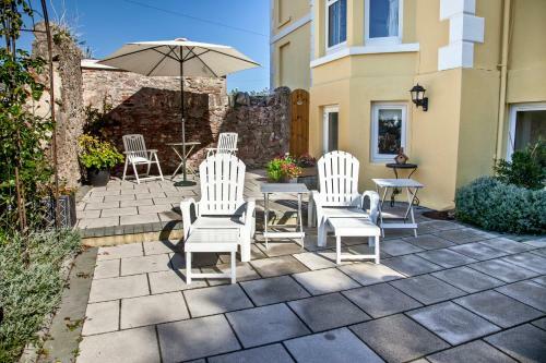 Hostal Court Prior