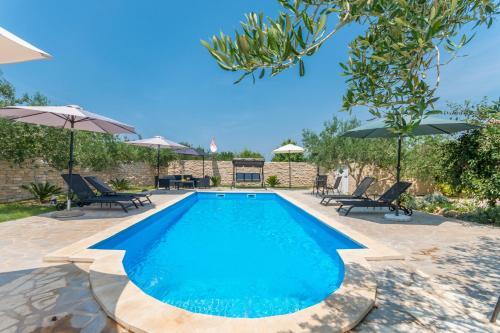 Agape Apartments