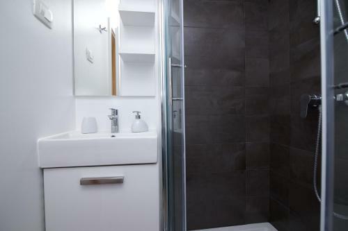 Tomica Apartments With Pool
