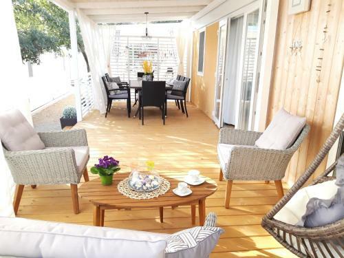 Lux Luna Mobile Home