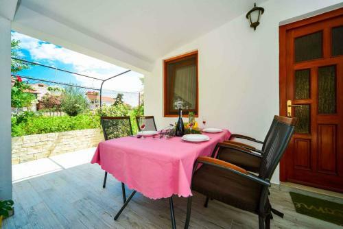 Apartment In Biograd Na Moru 35590