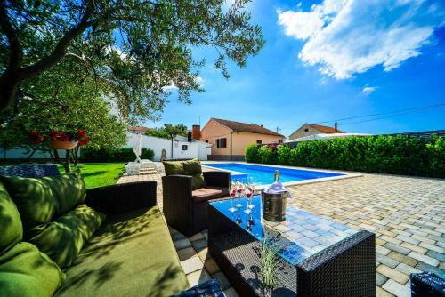 Apartment In Biograd Na Moru 35590