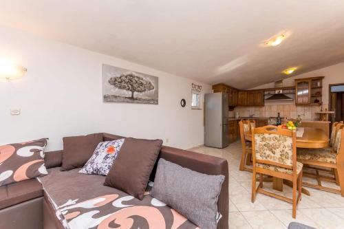 Poolincluded Apartment Mirjana 1