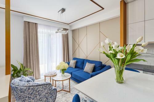 Moderna Luxury Apartments With Heated Pool