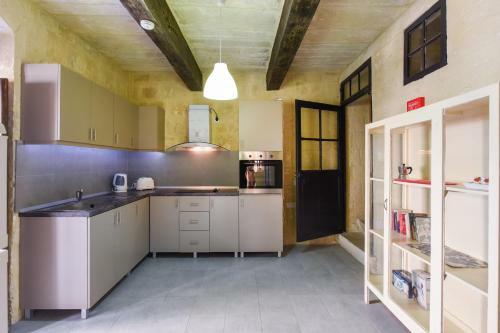 Vlt214- Valletta 2 Bedroom Townhouse