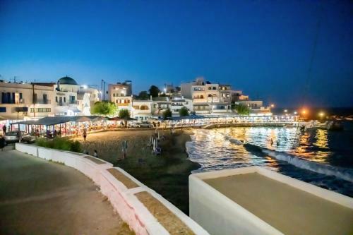 Studio Maira Seafront In To The Blue