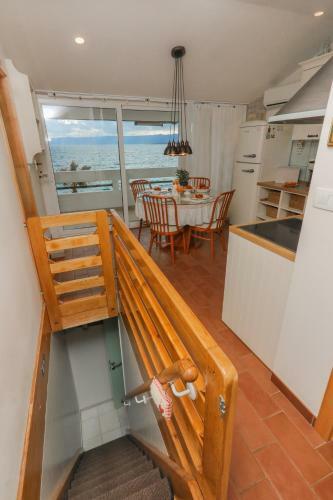 Amazing Waterfront Apartments