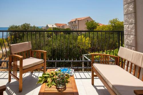 Apartments Sarbunal