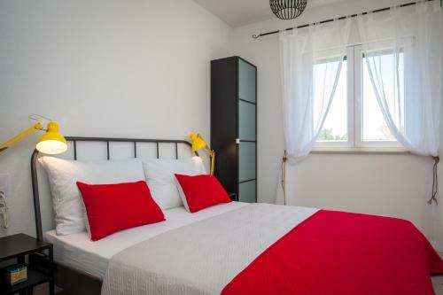 Apartments Sarbunal