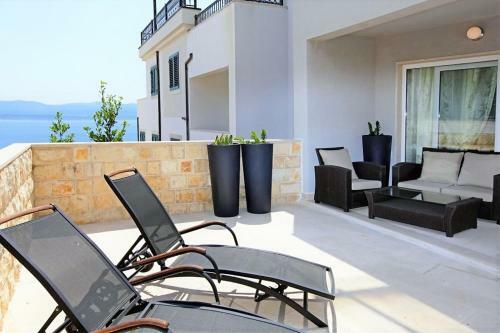 Apartment Bol A6 With Pool