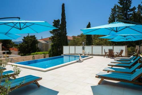 Hostal Villa Aqua - Adults Only