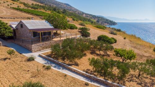 Rural Vacation House Shala
