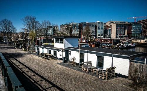 Bed & Breakfast Houseboat Amsterdam