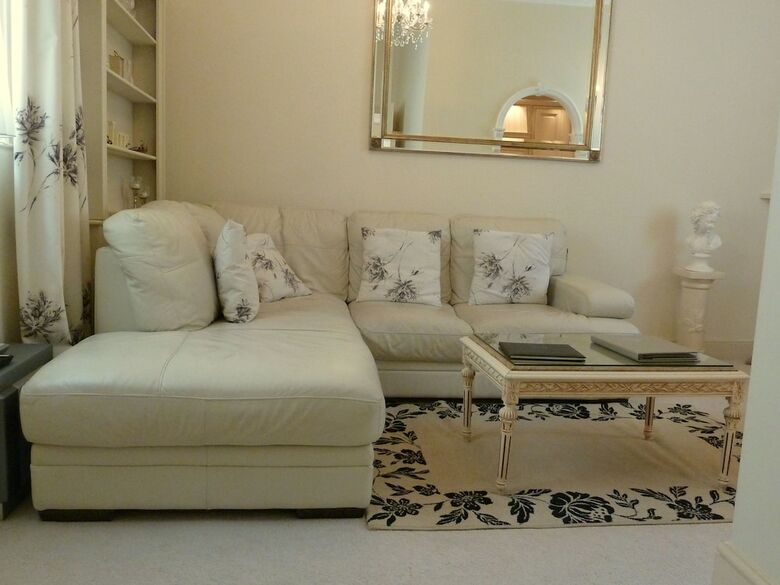 Hesketh Crescent Apartment