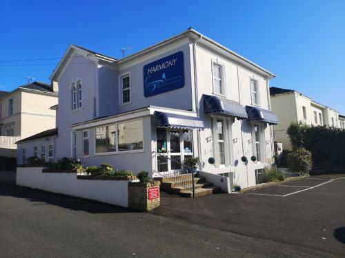 Hostal Harmony Hotel Guest Accommodation