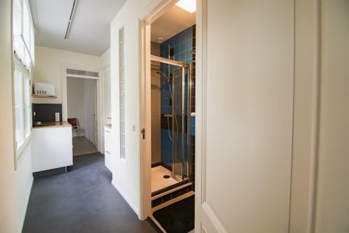 Canal View Apartment - Jordaan