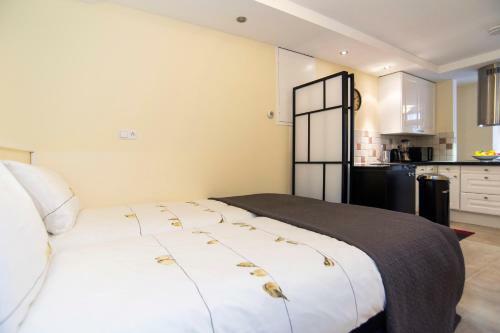 Apartamento Midtown Hotel Royal Room
