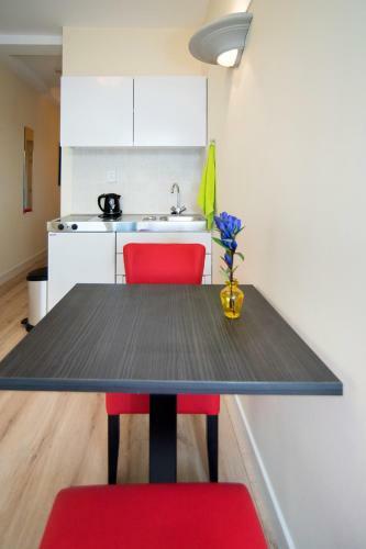 Apartamento Midtown Hotel Twin Studio