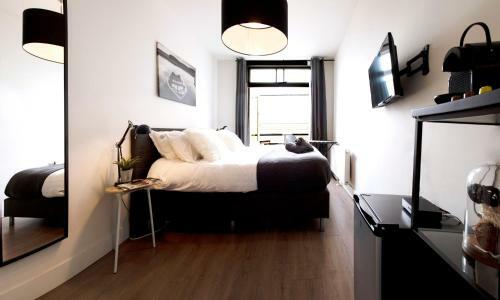 Bed & Breakfast Modern Hideout Ace Location