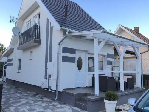 Rita Apartmanh�z