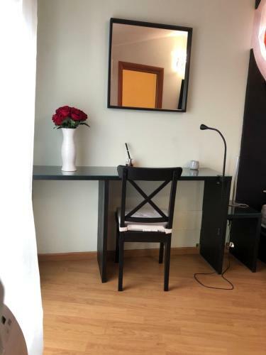 Hostal Rent Room Universe