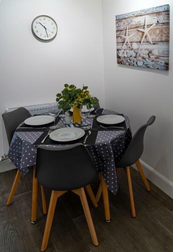 The Old Paint Shop Apartment - Centrally Situated