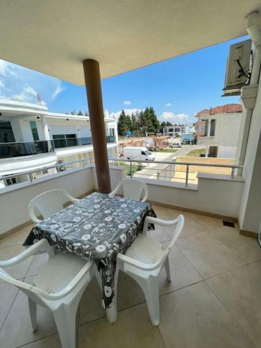 Hostal Apartments H4