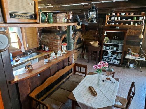 Apartamento Pool Village House Breznica