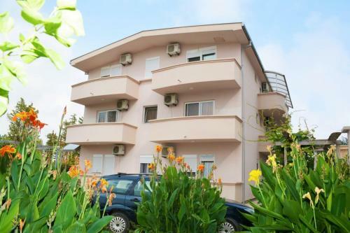 Hostal Apartments Nuna