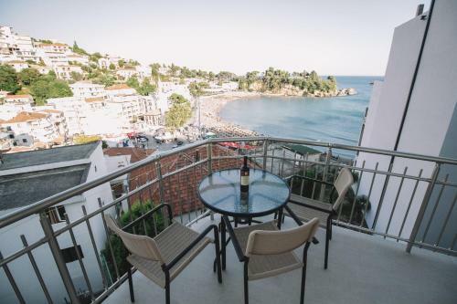Barba Apartments