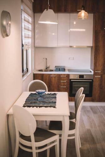Barba Apartments