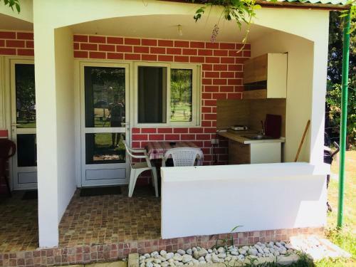 Flamingo Cottage