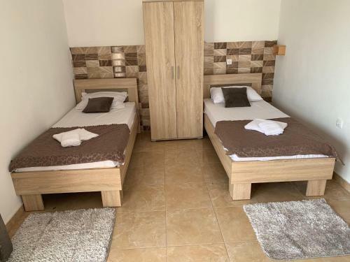 Apartamento Cekaj Palace
