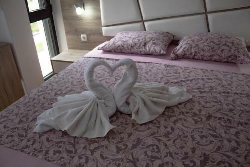 Vip Apartment Deluxe 1