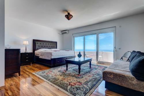 Hostal Vera Apartments