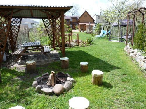 Domek + Pokoje Nad Kana?em