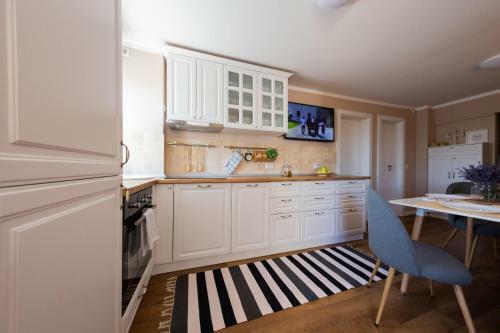 Apartament Alba Carolina