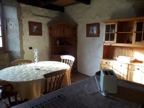 Ambeyrac G�te Cap Del Mas